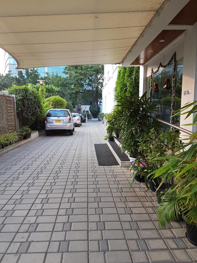 더 센터 포인트 호텔 첸나이 외부 사진
